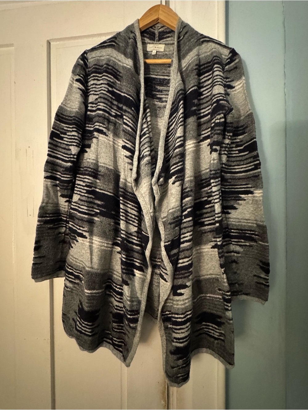 Lucky Brand Gray and Navy Open-Front Shawl Cardigan EUC
